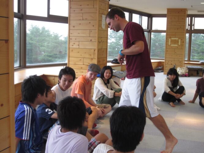 English games with Americans and Japanese students
